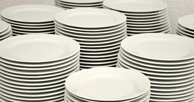 Porcelaine au lave vaisselle : les vraies règles pour éviter les dégâts
