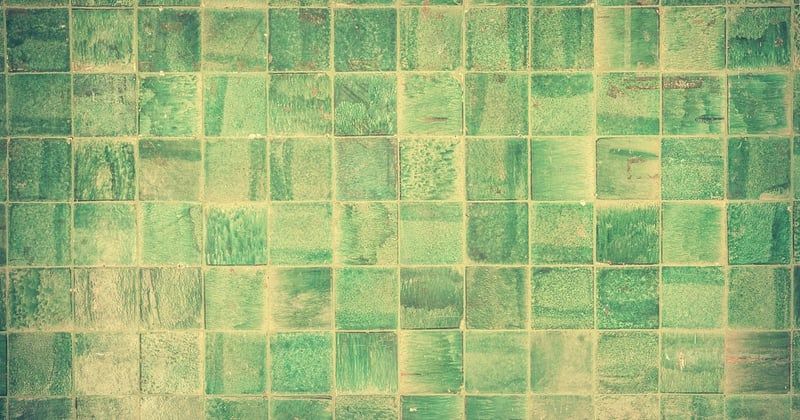 Hauteur carrelage WC : la bonne mesure pour une salle d'eau réussie