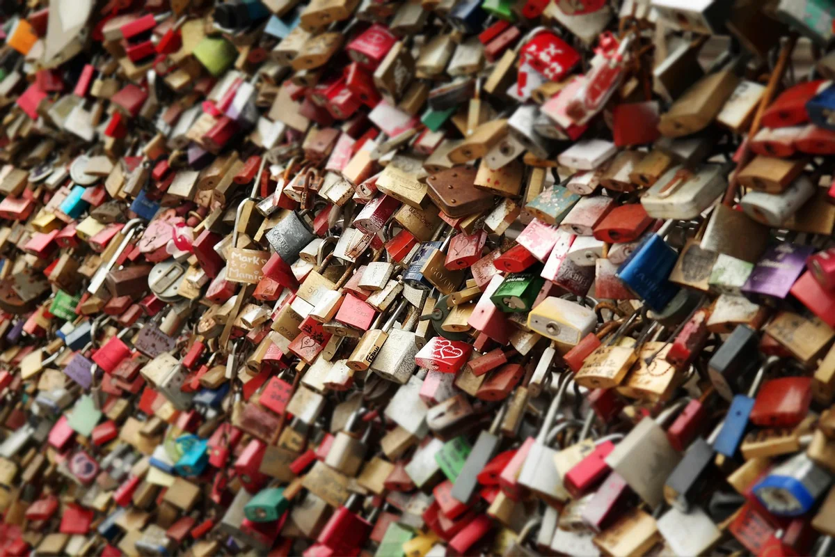 Comment repérer un symbole cambriolage chez vous ?