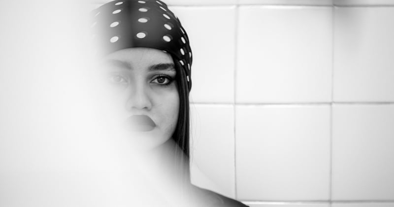Vers dans les toilettes après absence : que faire pour les éliminer rapidement